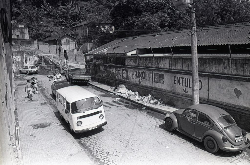 secom_23_03_111_folha01_tira05_fot_014.jpg