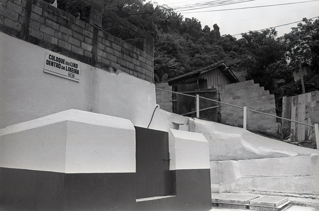 secom_23_03_112_folha01_tira07_fot_008.jpg
